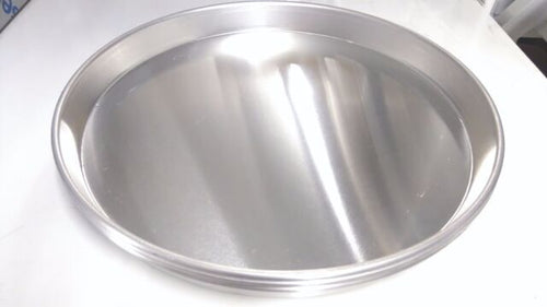 Set of 10 Aluminium Pizza Pans in 10x9" and 11" sizes, highlighting their non-stick surface ideal for deep pan pizza.