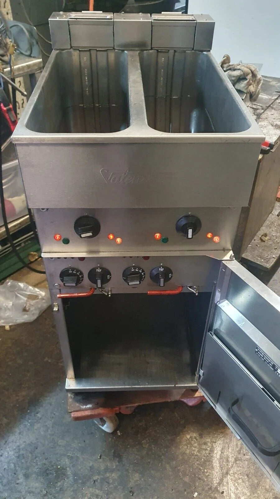 Valentine Electric Chips Fryer V2200  - Twin Tank - Total 15 kw Single Phase