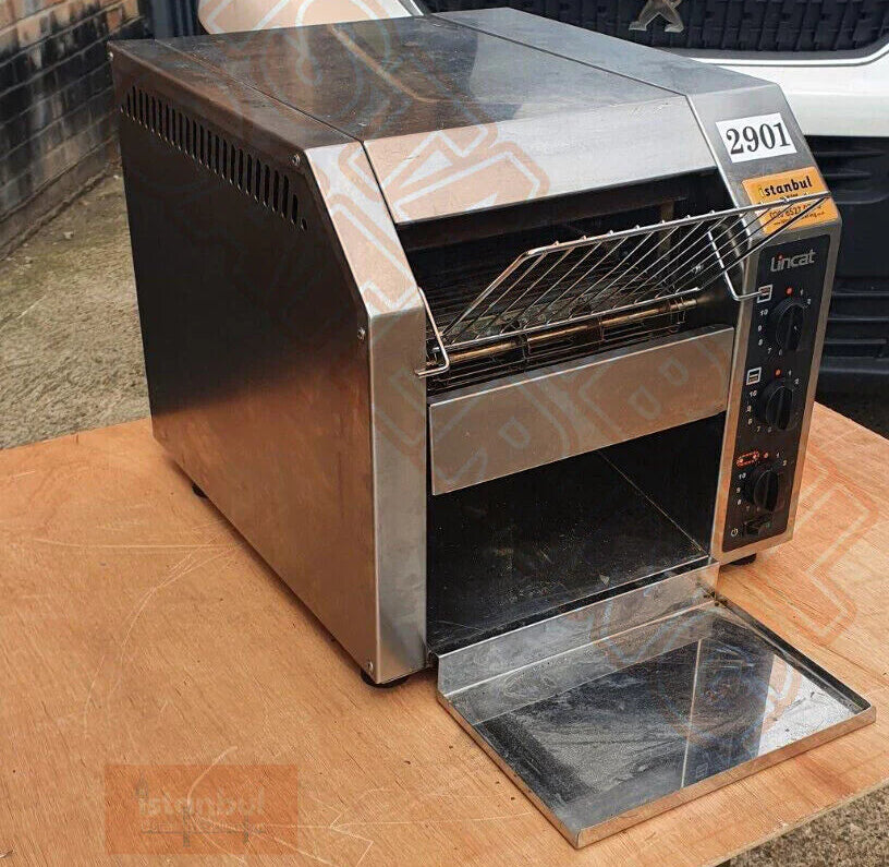 Lincat Electric Conveyor Toaster CT1 - 2.4kW, 340 Slices/Hour, Stainless Steel, Adjustable Speed