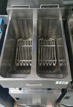 Valentine Electric Fryer V2200T - 2 Tank 2 Basket 3 Phase 23.6kw Serviced Turbo