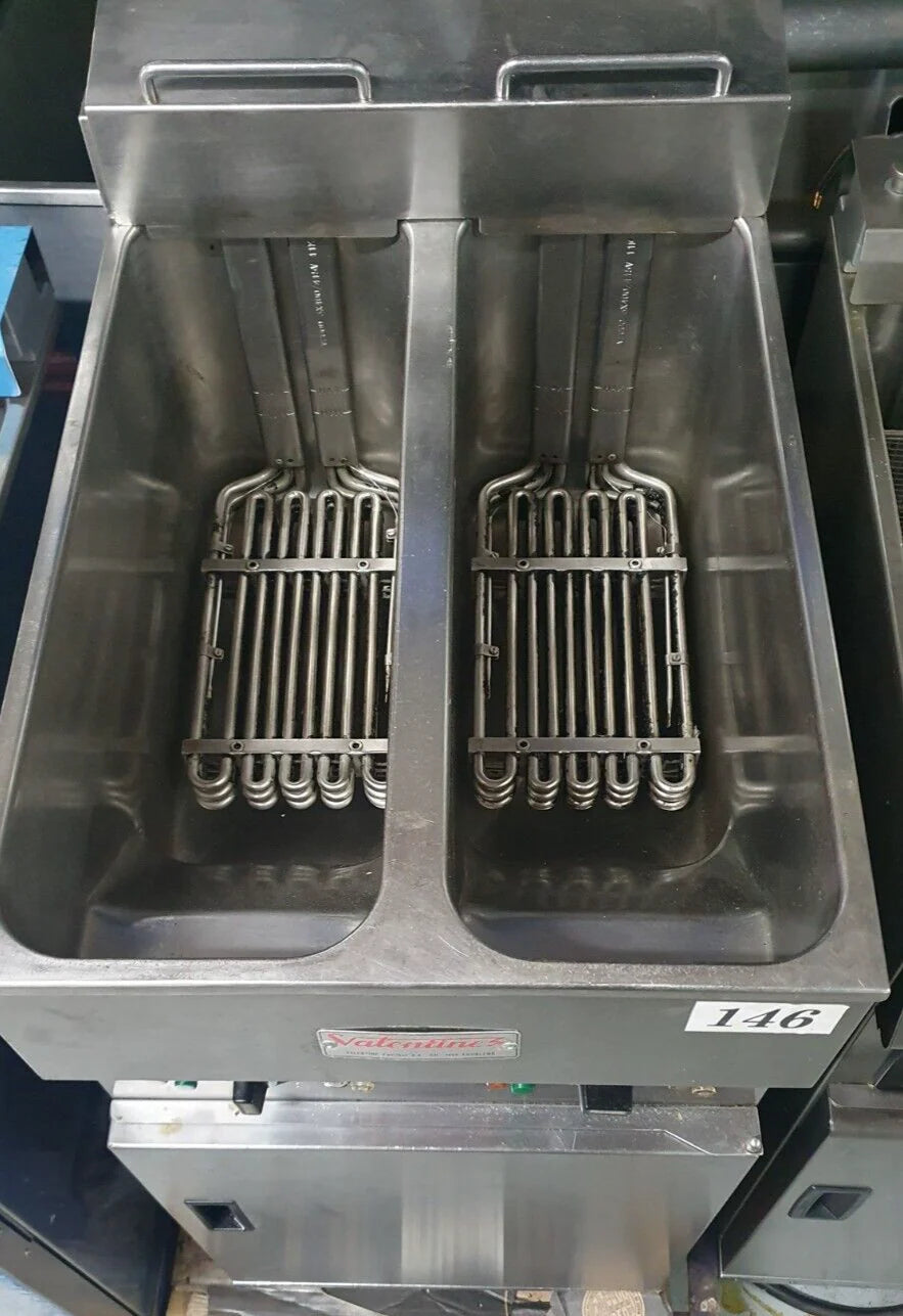 Valentine Electric Fryer V2200T - 2 Tank 2 Basket 3 Phase 23.6kw Serviced Turbo