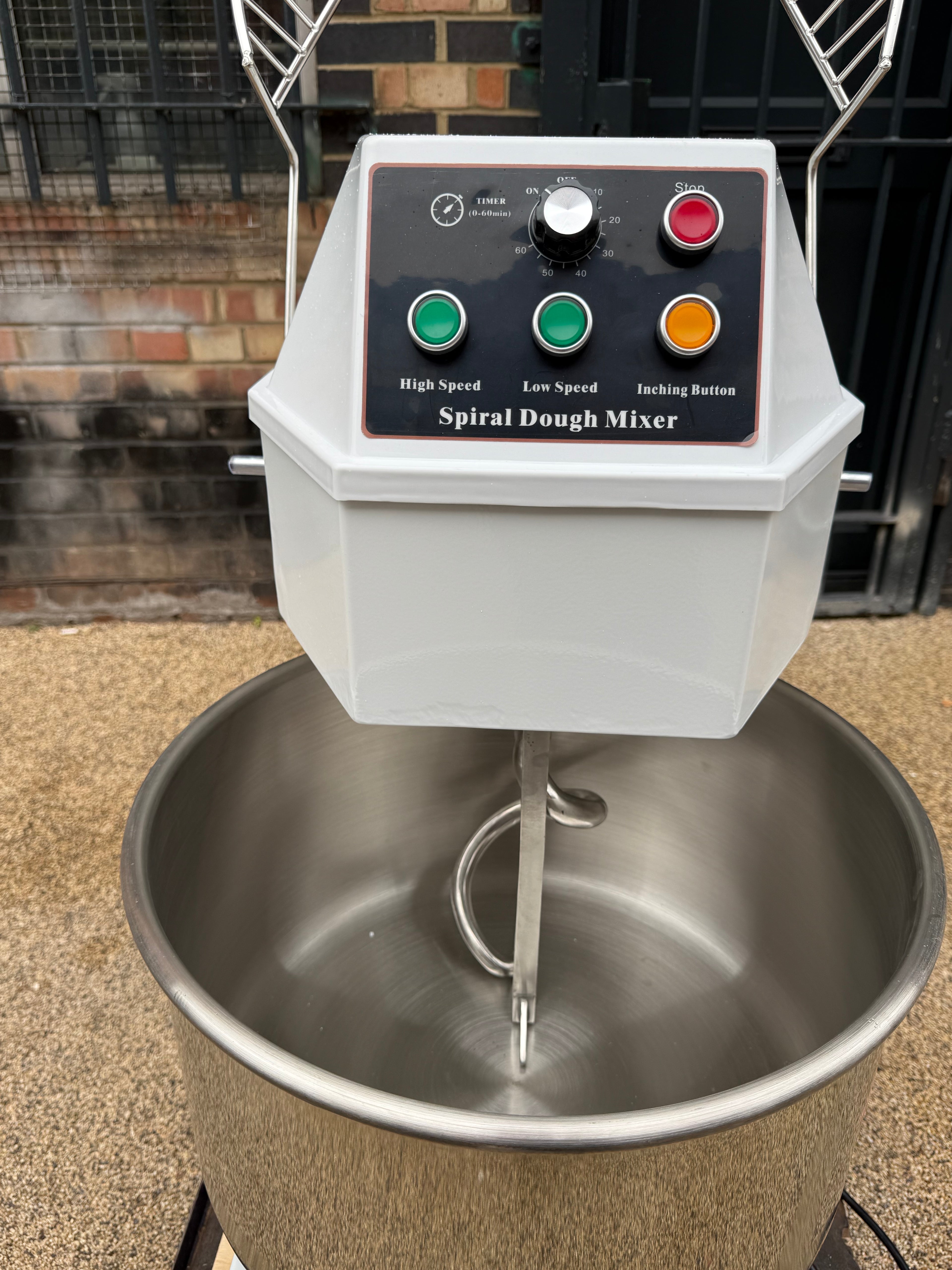 50 L Dough Mixer - Pizza Bakery Shop Equipment, commercial spiral dough mixer for bakeries, pizzerias, cafés and professional kitchens