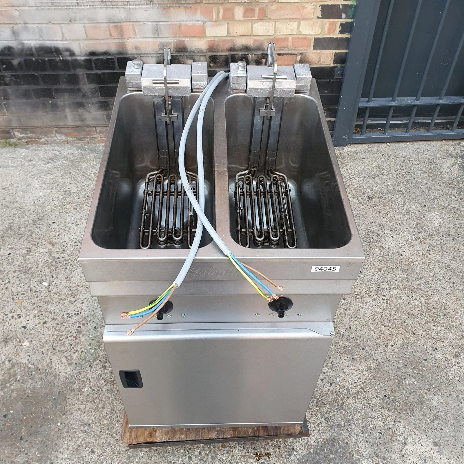 Valentine Electric Fryer Evo 2525 Single Phase Twin Tank
