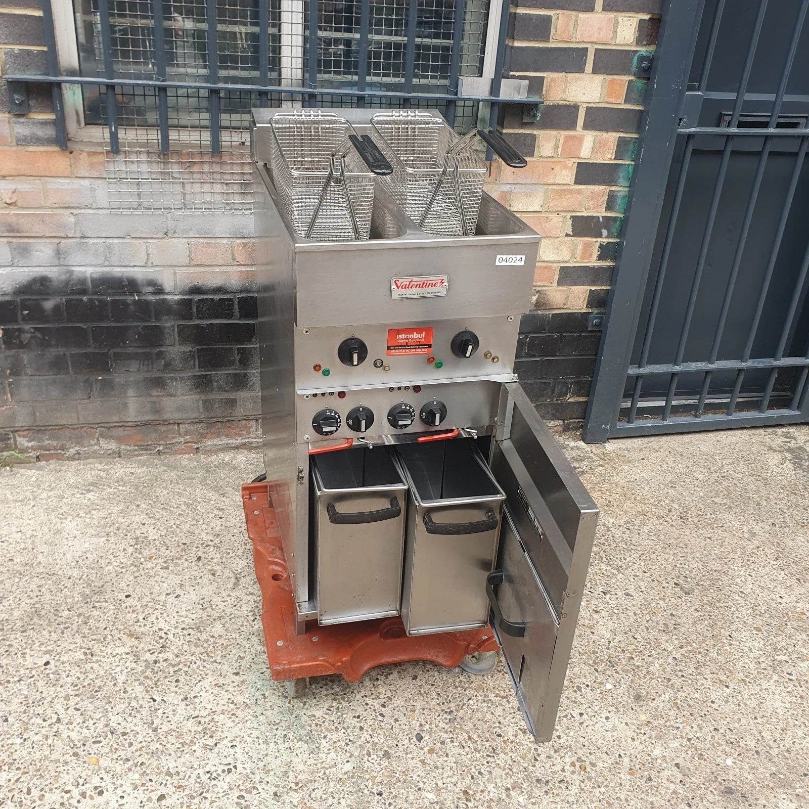 Valentine Fryer V2200T-Three Phase Turbo 23 KW Electric Chips Fryer-Refubished