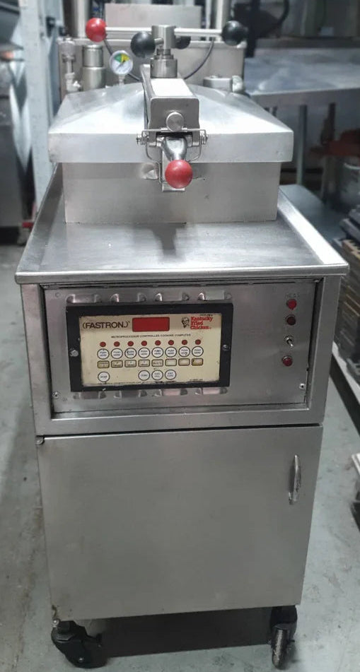 Henny Penny Pressure Fried Chicken Machine Refurbished - 22L Capacity, Digital Control, Built-in Filtration