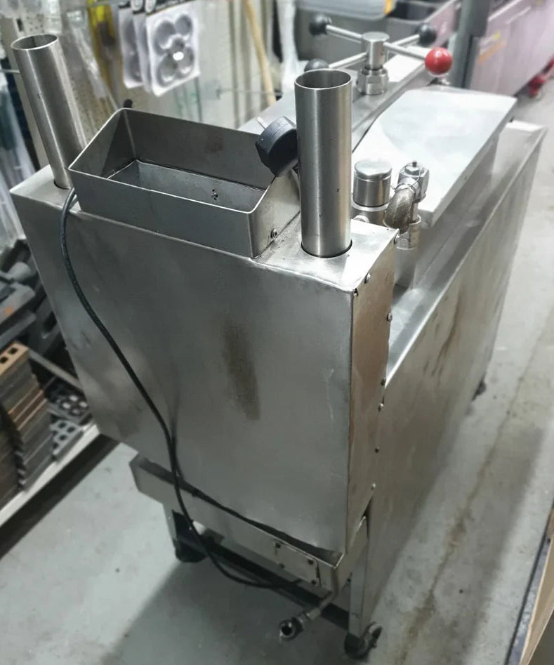 Henny Penny Pressure Fried Chicken Machine Refurbished - 22L Capacity, Digital Control, Built-in Filtration
