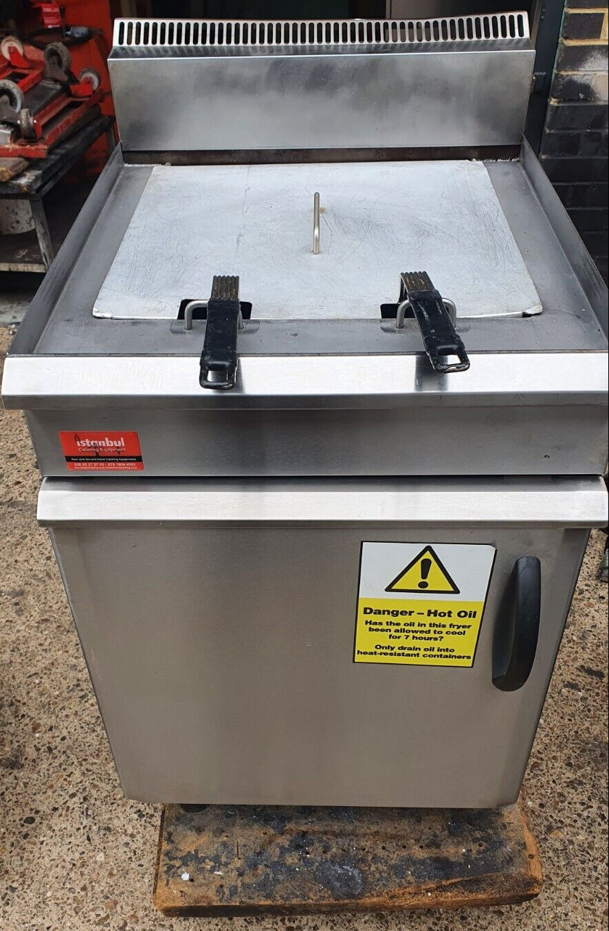 Moorwood Vulcan Fryer Natural Gas Single Tank Double Basket Free Standing displayed in a commercial kitchen setting.